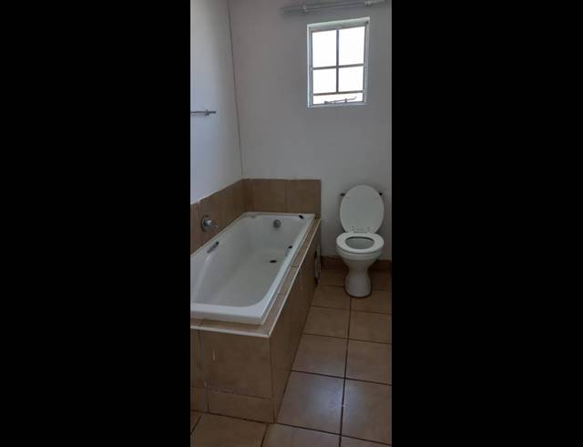 3 BEDROOM HOUSE FOR SALE IN SKY CITY